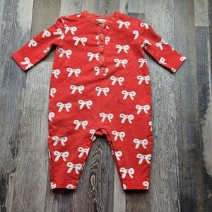 Hanna Andersson 6-12 Months Red With White Bows Full Body Snaps